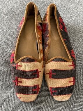 KILIM ART, HANDMADE KILIM FLATS, IN BEAUTIFUL KILIM PRINT